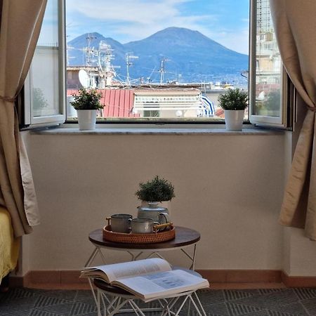 Vesuvio Apartment Napoli Bagian luar foto